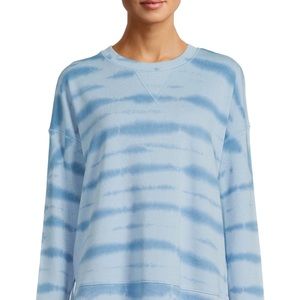 Blue Long Sleeve Top